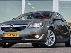 Grijs Gebruikt 2017 Opel Insignia Innovation Hatchback | € 11.744 (Eerlijke prijs)
