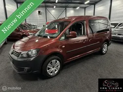 Rood Gebruikt 2011 VW Caddy Maxi MPV | € 15.999 (Duur)