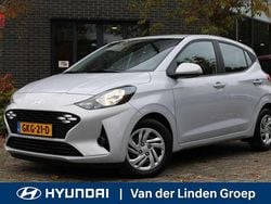Grijs Gebruikt 2024 Hyundai i10 Comfort Hatchback | € 16.950 (Eerlijke prijs)