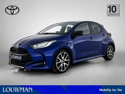 Blauw Gebruikt 2020 Toyota Yaris Hybrid Executive Hatchback | € 21.445 (Eerlijke prijs)