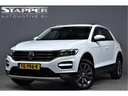 Wit Gebruikt 2018 VW T-Roc Style SUV | € 21.995 (Eerlijke prijs)