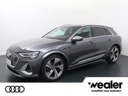 Grijs Gebruikt 2022 Audi e-tron S-Line SUV | € 42.840 (Goede deal)