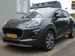 Grijs Gebruikt 2022 Ford Puma Titanium SUV | € 23.450 (Eerlijke prijs)