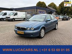 Blauw Gebruikt 2002 Jaguar X-type Sedan | € 1.500 (Eerlijke prijs)