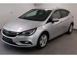 Grijs Gebruikt 2017 Opel Astra Hatchback | € 10.950 (Goede deal)