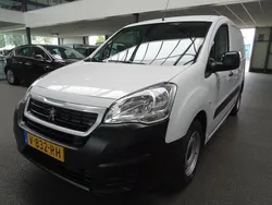 Wit Gebruikt 2018 Peugeot Partner Premium MPV | € 5.700 (Super prijs)