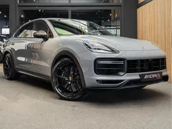 Grijs Gebruikt 2022 Porsche Cayenne Turbo GT SUV | € 184.995 (Iets duurder)
