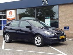 Hatchback Gebruikt 2016 Peugeot 308 Premium Hatchback | € 6.990 (Eerlijke prijs)