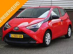 Rood Gebruikt 2021 Toyota Aygo Hatchback | € 9.950 (Goede deal)