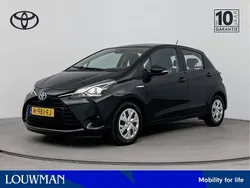 Zwart Gebruikt 2020 Toyota Yaris Hybrid Active Hatchback | € 16.945 (Eerlijke prijs)