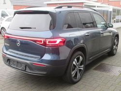 Blauw Gebruikt 2023 Mercedes EQB250+ SUV | € 38.250