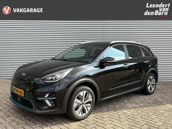 Zwart, metallic lak Gebruikt 2021 Kia e-Niro SUV | € 21.995 (Super prijs)