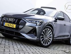 Grijs Gebruikt 2021 Audi e-tron Sportback S-Line SUV | € 34.680 (Goede deal)