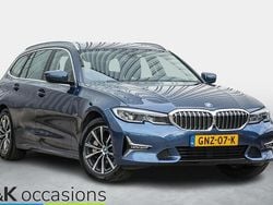 Blauw Gebruikt 2022 BMW 330 Basis Stationwagen | € 35.950 (Goede deal)