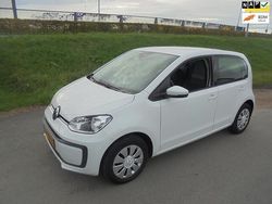 Wit Gebruikt 2020 VW up! move up! Hatchback | € 9.750 (Eerlijke prijs)