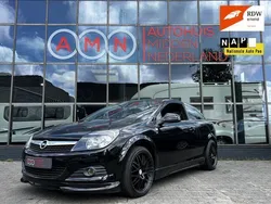 Zwart Gebruikt 2010 Opel Astra GTC Sport Hatchback | € 6.950 (Iets duurder)