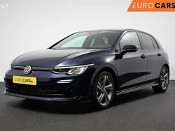 Blauw Gebruikt 2022 VW Golf VIII R-line Hatchback | € 28.740 (Eerlijke prijs)