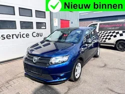 Blauw Gebruikt 2016 Dacia Sandero Hatchback | € 5.950 (Eerlijke prijs)