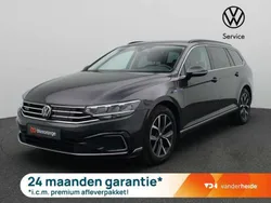 Grijs, metallic lak Gebruikt 2022 VW Passat Business Sedan | € 29.500 (Eerlijke prijs)
