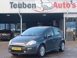 Blauw Gebruikt 2011 Fiat Punto Evo Dynamic Hatchback | € 2.995 (Eerlijke prijs)