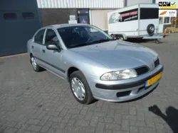 Grijs Gebruikt 1999 Mitsubishi Carisma | € 500