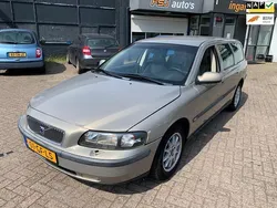 Beige Gebruikt 2000 Volvo V70 Comfort Stationwagen | € 1.450