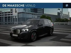 Zwart Nieuw 2025 BMW iX1 Comfort Edition SUV | € 58.319 (Goede deal)