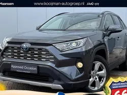 Grijs Gebruikt 2019 Toyota RAV4 Hybrid Executive SUV | € 33.400 (Eerlijke prijs)