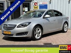Grijs Gebruikt 2014 Opel Insignia Edition Hatchback | € 12.950 (Iets duurder)