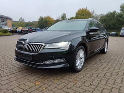 Zwart Gebruikt 2022 Skoda Superb Style Stationwagen | € 43.347