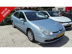 Blauw Gebruikt 2006 Citroën C5 Business Class Hatchback | € 1.350 (Eerlijke prijs)