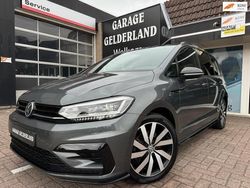 Grijs Gebruikt 2019 VW Touran R-line MPV | € 30.500 (Eerlijke prijs)