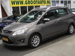 Bruin Gebruikt 2012 Ford Grand C-Max Trend MPV | € 5.744 (Goede deal)