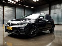 Zwart Gebruikt 2022 VW Polo Business Hatchback | € 19.940 (Goede deal)