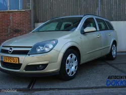 Geel Gebruikt 2004 Opel Astra Enjoy Stationwagen | € 999 (Goede deal)