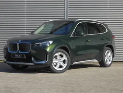 Sanremo grun Nieuw 2025 BMW iX1 xLine SUV | € 60.175 (Duur)