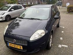 Blauw Gebruikt 2009 Fiat Punto Hatchback | € 1.275 (Goede deal)