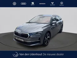 Grijs Gebruikt 2025 Skoda Octavia First Edition Stationwagen | € 42.750
