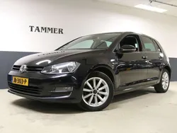 Zwart, metallic lak Gebruikt 2015 VW Golf VII Edition Hatchback | € 12.950 (Eerlijke prijs)