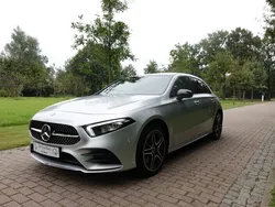 Grijs Gebruikt 2021 Mercedes A250 Premium Plus Hatchback | € 33.950 (Eerlijke prijs)