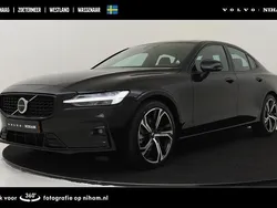 Zwart Gebruikt 2024 Volvo S60 Ultimate Sedan | € 40.990 (Eerlijke prijs)