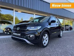 Zwart Gebruikt 2020 VW T-Cross Style SUV | € 21.945 (Iets duurder)