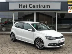 Wit Gebruikt 2016 VW Polo LOUNGE Hatchback | € 10.950 (Eerlijke prijs)