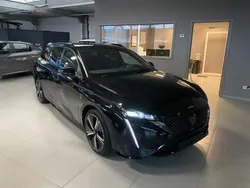 Zwart Gebruikt 2023 Peugeot 308 GT Stationwagen | € 25.950 (Goede deal)