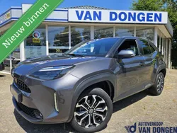 Grijs, metallic lak Gebruikt 2021 Toyota Yaris Cross SUV | € 25.395 (Goede deal)