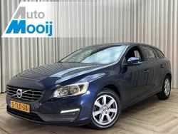 Blauw Gebruikt 2014 Volvo V60 Kinetic Stationwagen | € 6.450 (Iets duurder)