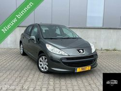 Grijs Gebruikt 2009 Peugeot 207 Hatchback | € 2.495 (Eerlijke prijs)