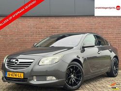 Grijs Gebruikt 2010 Opel Insignia Cosmo Sedan | € 9.995 (Eerlijke prijs)