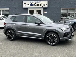 Grijs, metallic lak Gebruikt 2024 Seat Ateca Business SUV | € 42.900
