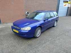 Blauw Gebruikt 2000 Ford Mondeo ST200 Stationwagen | € 1.750